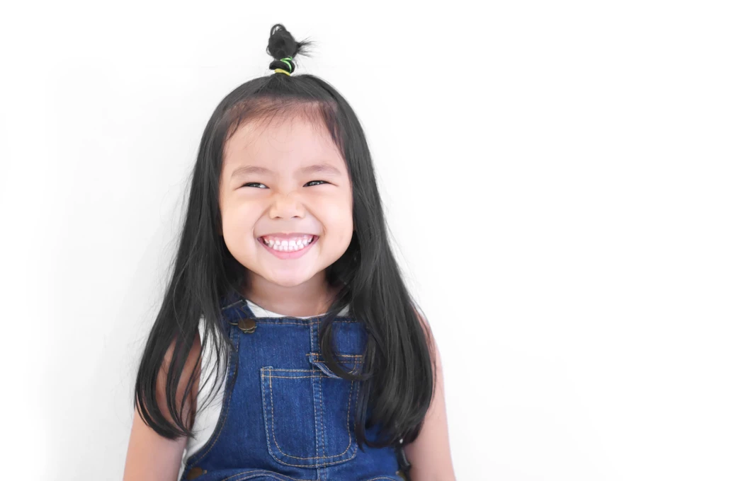 Tambal Gigi Anak (GIC) Tipe 3 di Medikids (Padang)
