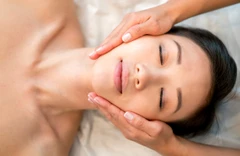 Standard Facial di Reface Clinic