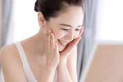 Injeksi Skin Tightening di Klinik Estetik Ambrosia