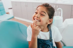Cabut Gigi Anak di PI Dental Care