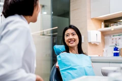 Gigi Palsu Facelift + Biofunctional Prosthetic System di Natura Dentica Dental Studio