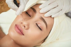 Oxygeneo 4 in 1 Facial di Genese Clinic