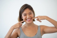 Bleaching Gigi di King Dental