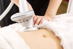 RF Stomach or Belly Slimming di La Lune Beauty