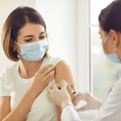 Home Care JADETABEK Vaksin Varicella di Klinik Glowing Anti Aging & Wellness
