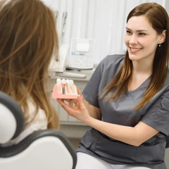 Implan Gigi Paket Super di Klinik Gigi Cheer Up