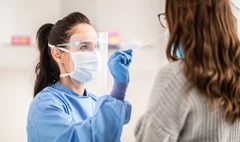 Swab PCR di Klinik di Cakra Medika