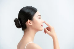 Thread Lift Hidung di Klinik Ozthetique Jakarta
