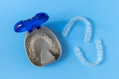 Retainer Removable Hawley untuk 1 Rahang di Global estetik