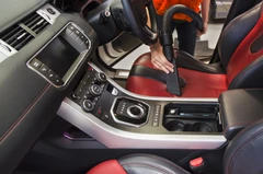 Hot Steam Cleaning Seat Car di Robo Cleanup