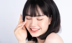 Polynucleotides Salmon DNA Skin Booster di Aesence Clinic