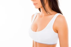 Breast Implant Removal di BIMC Hospital Nusa Dua