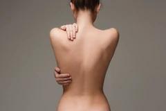 Meso Slimming Neck (Leher) per 1cc di Reface Clinic