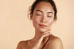 Ultralift Eyebrow & Frontal 3x (Free Facial Pearl Whitening 1x) di The Clinic Beautylosophy