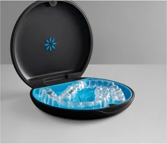 Retainer Removable Clear di Yanda Dental Care