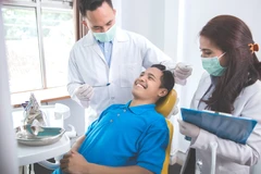 Pencabutan Gigi 8 atas/bawah tanpa Odontectomy (Specialist) di Klinik MedicaPro