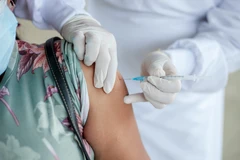 Vaksin Herpes Zoster (Shingrix) 2 Dosis di Tirta Medical Center
