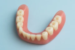 Gtsl Acrilic (Perahang) Di Coterie Clinic