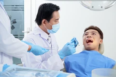 Pengisian Saluran Akar Ganda (3/4) di Klinik Kita