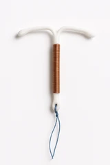 Pelepasan IUD di First Care Clinic