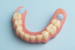 GTL Valplast per plat + 1 gigi di Beloved Dental Care