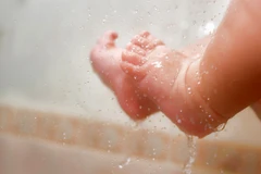Fisioterapi Baby Massage (15 Pertemuan) di Klinik Karawaci Medika