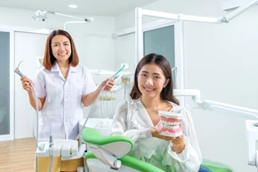 Scaling Gigi + Stain Removal di Medizen Clinic