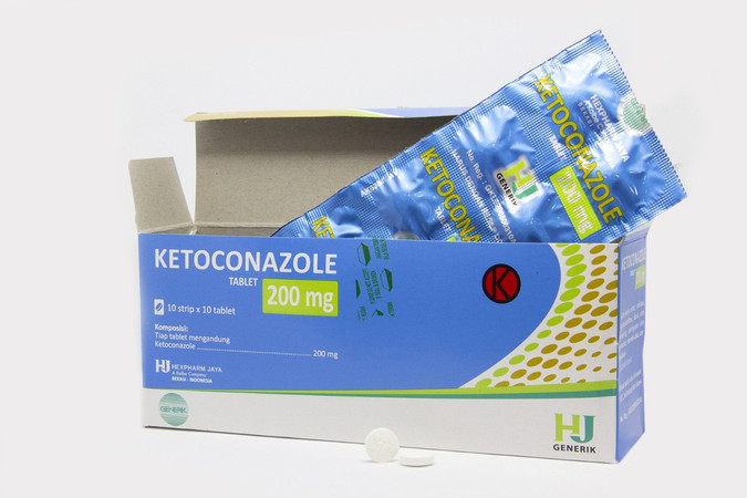 Ketoconazole Hexpharm Jaya 200 mg 10 Tablet 1 Strip