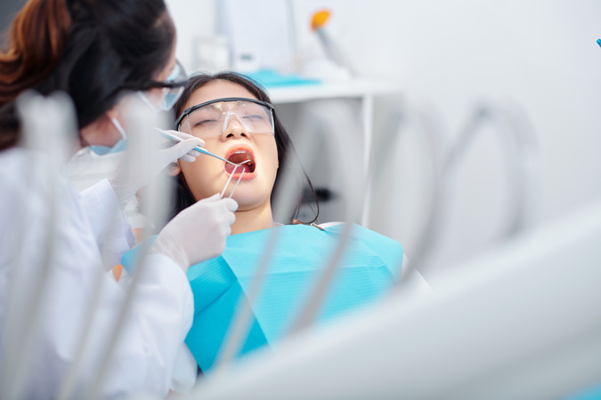 Scaling Gigi di Canina Dental Care