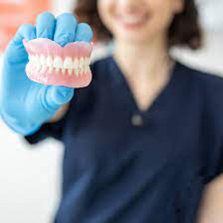 Porcelain Margin per Unit oleh drg. Umum di Smile Up Dental Clinic