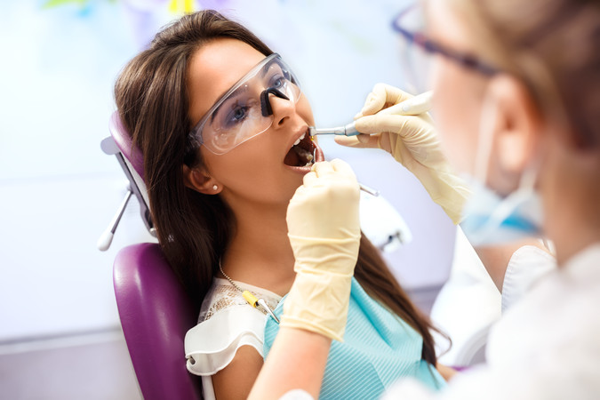 Scaling Gigi di Shan Dental Care
