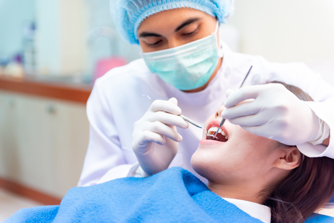 Scaling Gigi + Polishing di ARDE Dental Clinic