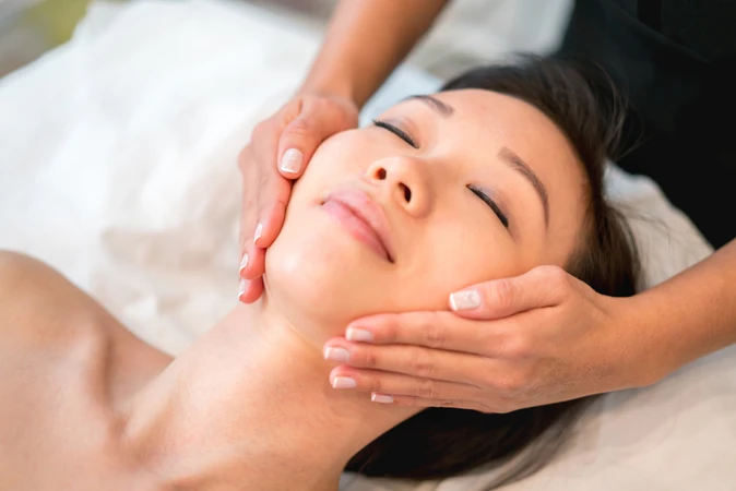 Basic Facial di Klinik Estetik Ambrosia