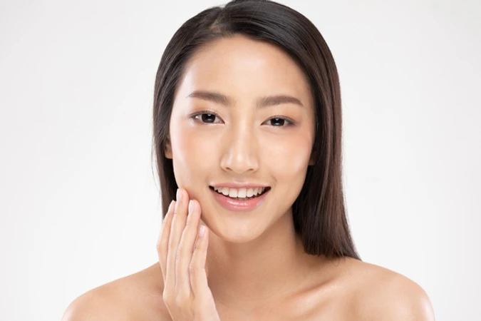 Facial + LED Therapy di Infinite Beauty Clinic