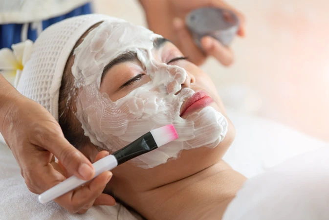 Micro Crystal + Facial Basic di Infinite Beauty Clinic