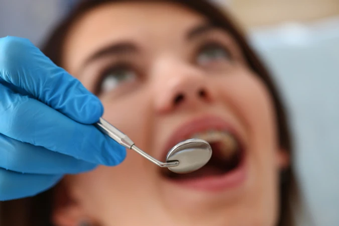Dental Spa: Scaling Gigi + Aqua Care + Konsultasi + Rapid Test di drg. Anggi Dental Clinic