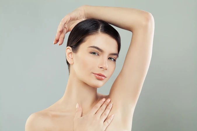 Hair Removal Lower Arm / Upper Arm / Top Lip 1x di Derma Express