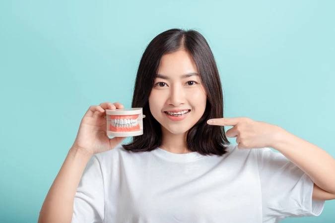 Scaling Gigi + Polishing di Lulu Medika