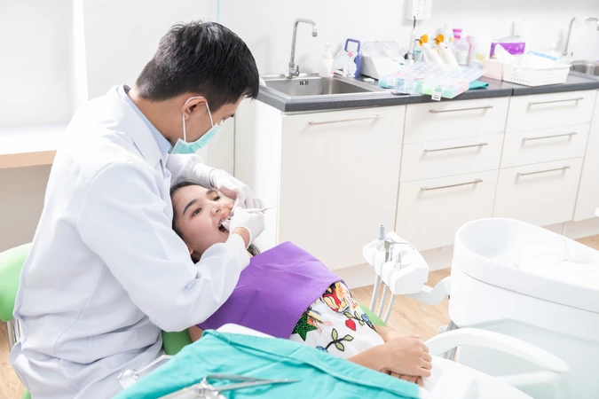 Scaling Gigi di Schon Dental