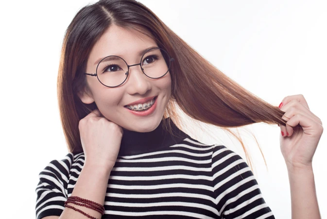 Pasang Behel Metal Buatan AS + Cetak Gigi di A8 Dental