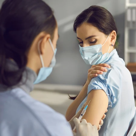 Vaksin Hepatitis A & B (Home Service Bogor) di Klinik Glowing Anti Aging & Wellness