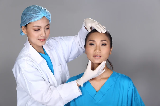 Botox Dagu di Dahlia Clinic