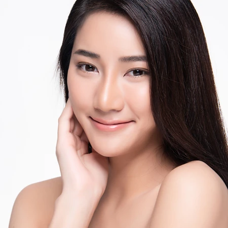 Ultimate Whitening Infusion di Kamaniya Skin Clinic