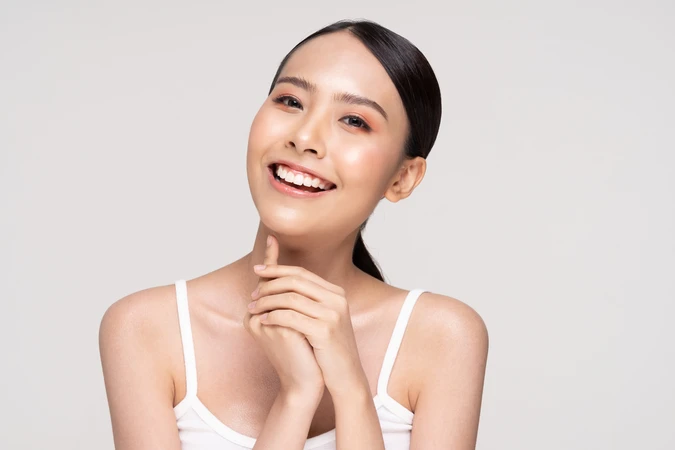 Threadlift Double Chin (1 benang) di Klinik Estetik Ambrosia