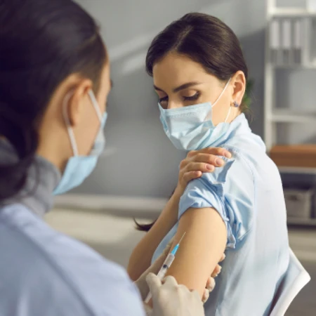 Tes Sifilis + Suntik Vitamin C (Home Service) di Max Medika