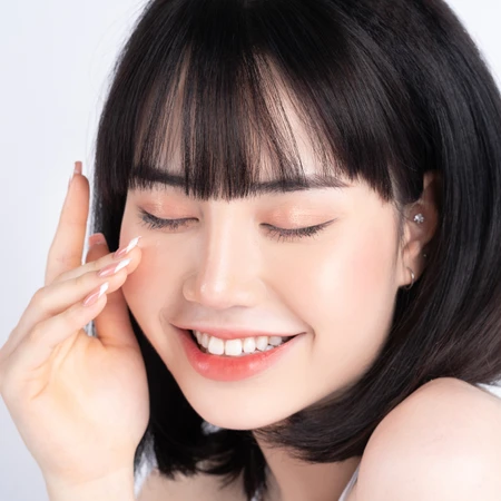 Bright Glow Laser di Light Skin Clinic