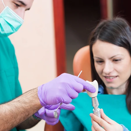 Crown Zirconia di Klinik Gigi Cheer Up