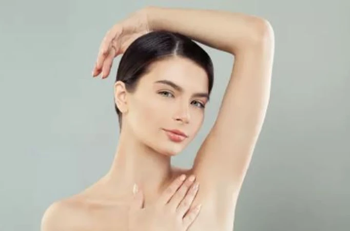 Photoclean Waxing Under Arm di Jeabella Aesthetic Clinic