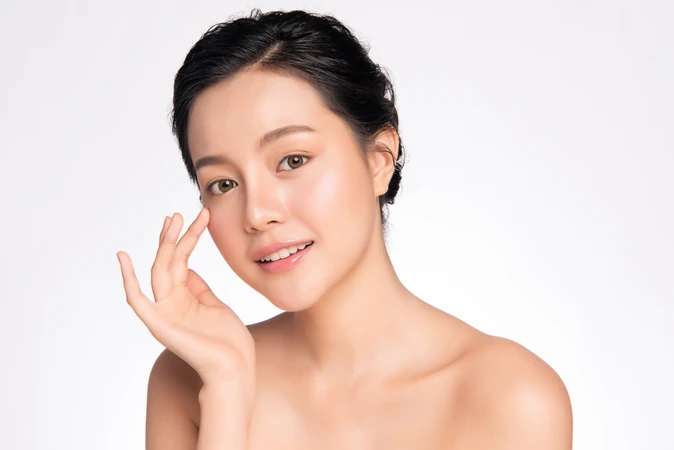 Rhinoplasty dengan Implan + Anestesi Lokal di BIMC Hospital Nusa Dua