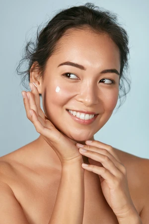 HIFU Face Tightening di Indria Beauty